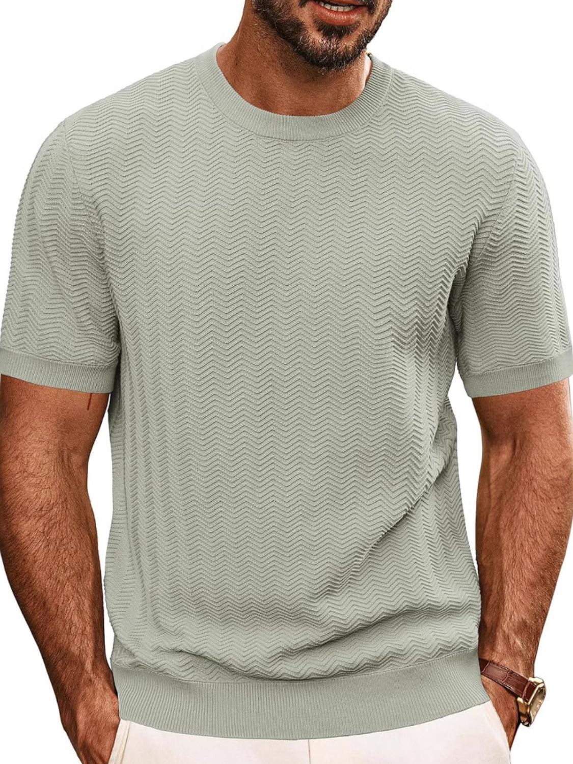 Men's Classic Round Neck T-Shirt - Plus Size Comfort.