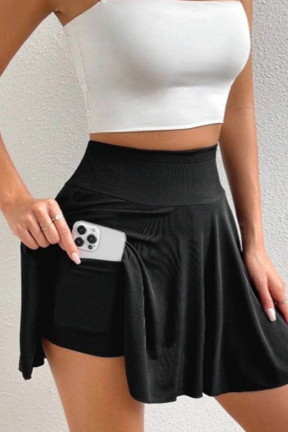 Versatile High Waist Skort with Convenient Pockets.