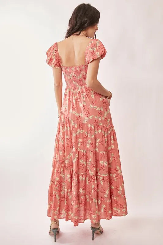 Davi & Dani Lightweight Sweetheart Neck Textured Tiered Maxi Dress.