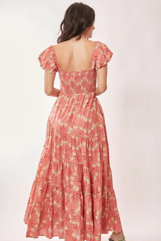 Davi & Dani Lightweight Sweetheart Neck Textured Tiered Maxi Dress.