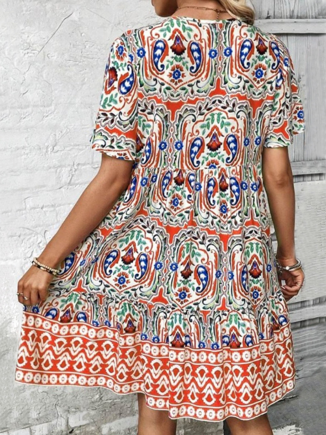 Printed Tie Neck Short Sleeve Dress.
