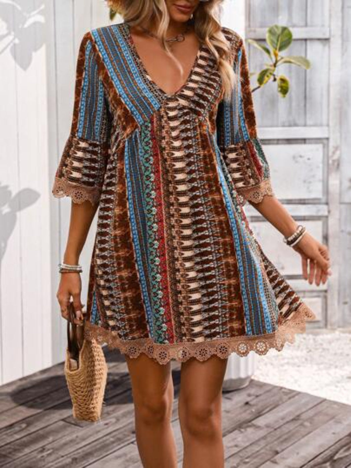 Lace Trim Printed V-Neck 3/4 Sleeve Dress.