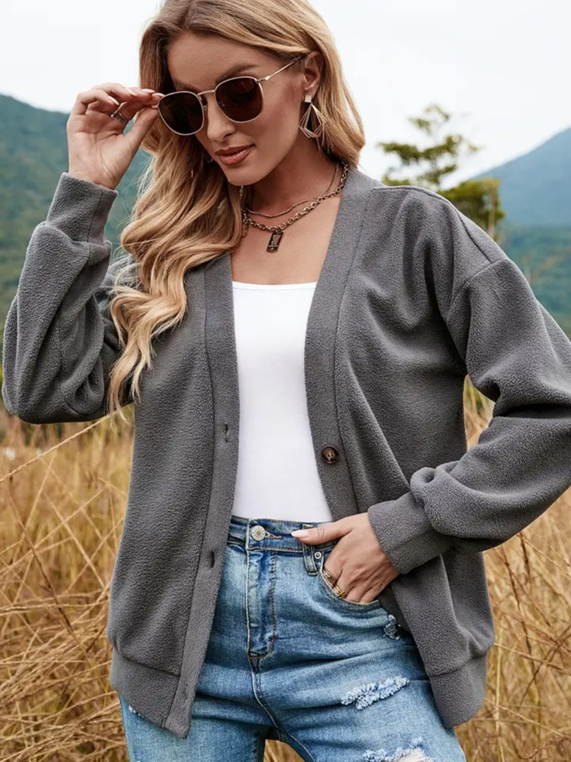 3-Button V-Neck Dropped Shoulder Jacket.