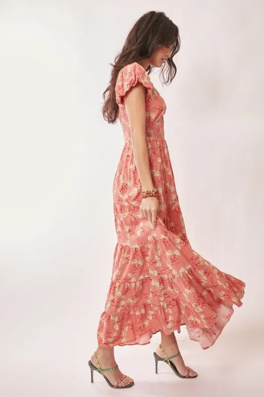 Davi & Dani Lightweight Sweetheart Neck Textured Tiered Maxi Dress.
