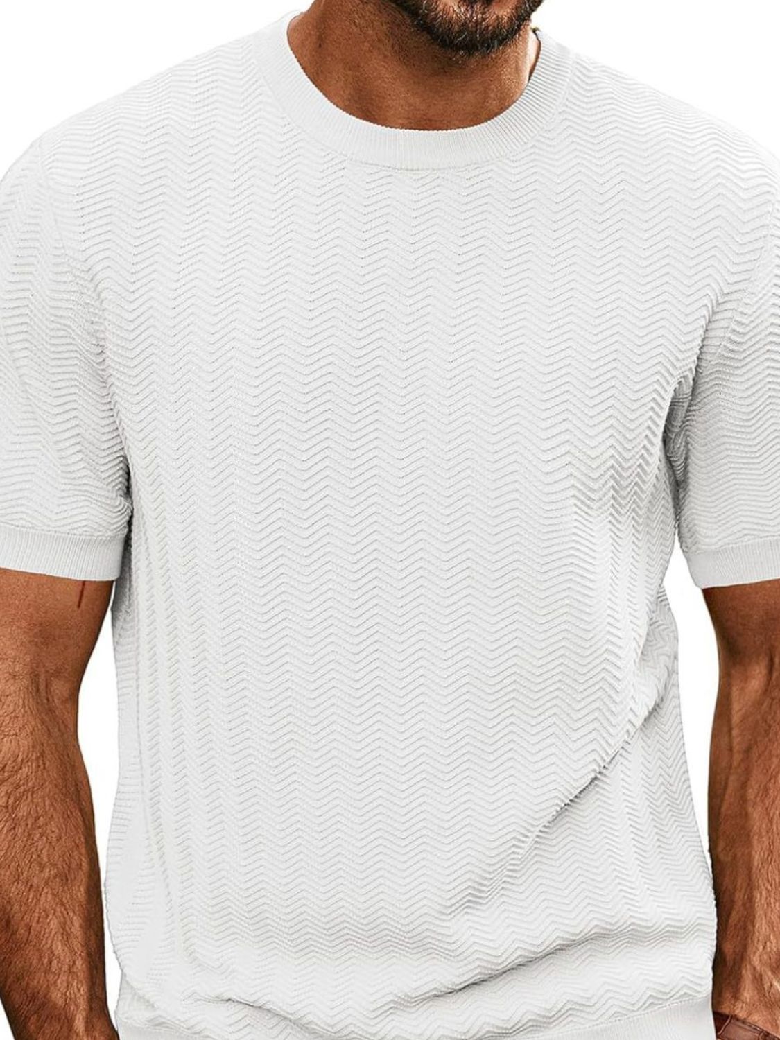 Men's Classic Round Neck T-Shirt - Plus Size Comfort.