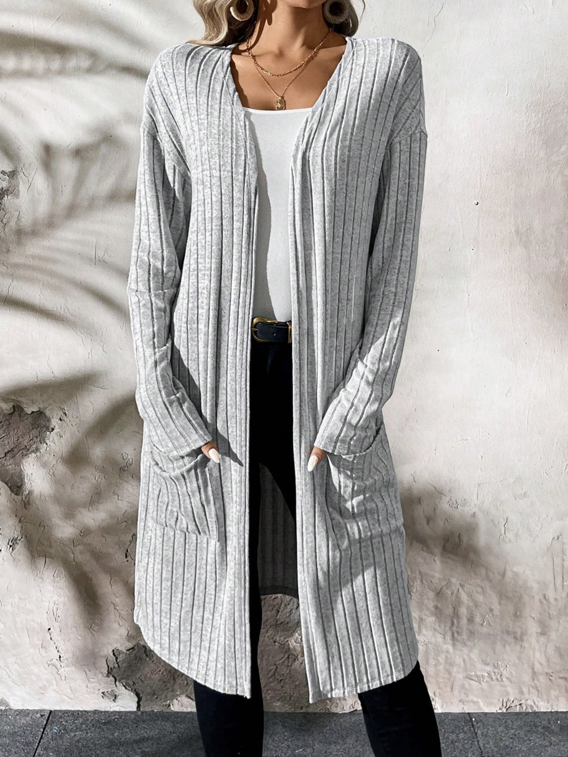 Cozy Ribbed Cardigan with Pockets - Perfect for Relaxation.