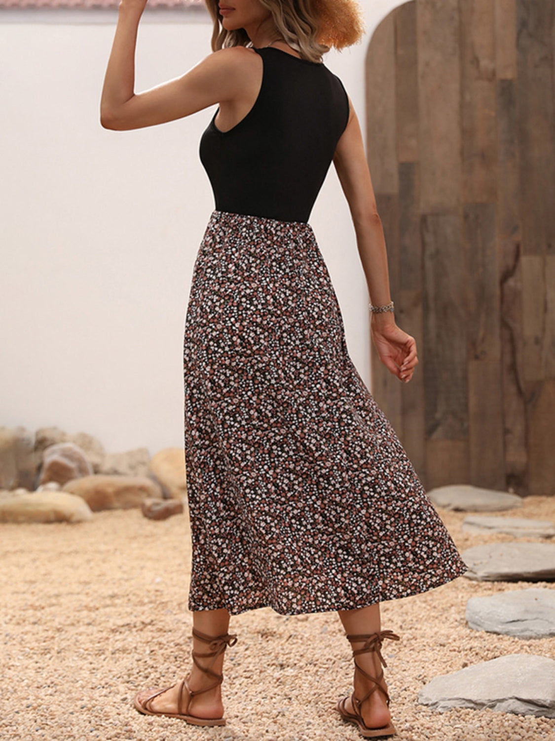 Scoop Neck Wide Strap Printed Dress.