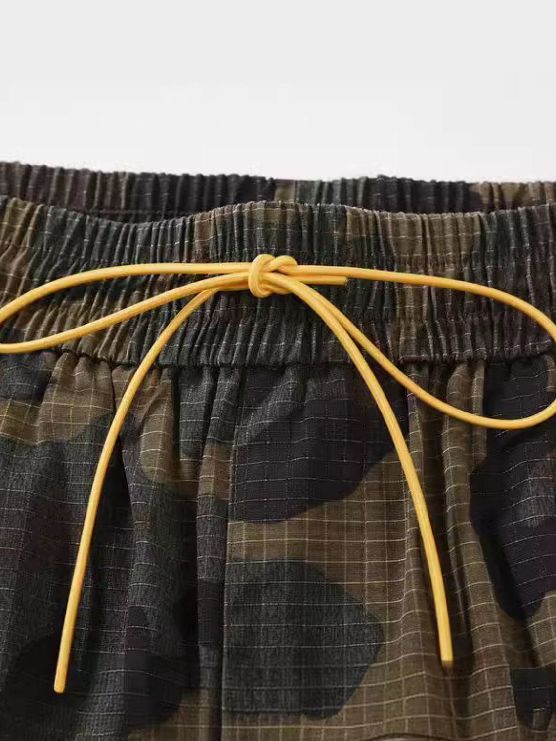 Men's Tactical Drawstring Camouflage Shorts - Outdoor Style.