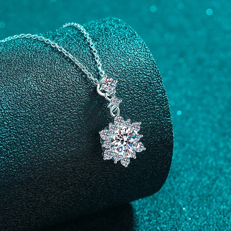 1 Carat Moissanite Zircon 925 Sterling Silver Necklace.