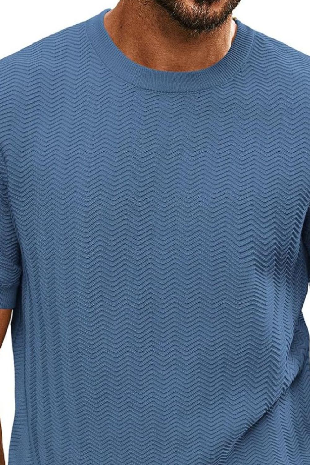 Men's Classic Round Neck T-Shirt - Plus Size Comfort.