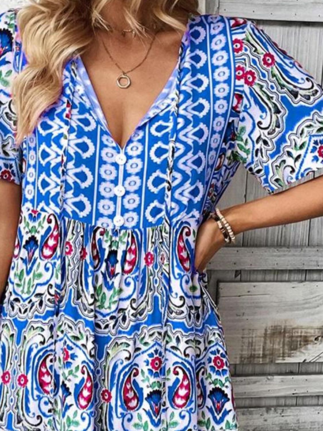 Printed Tie Neck Short Sleeve Dress.