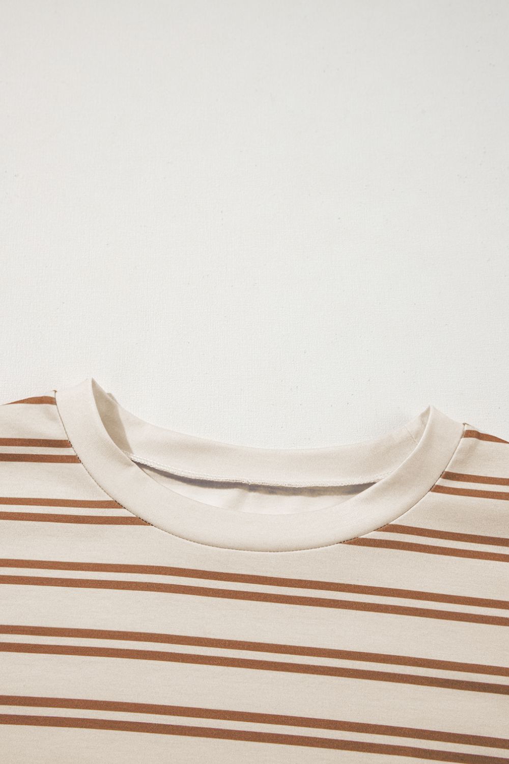 Stripe Round Neck Sleeveless Pocketed Mini Dress.