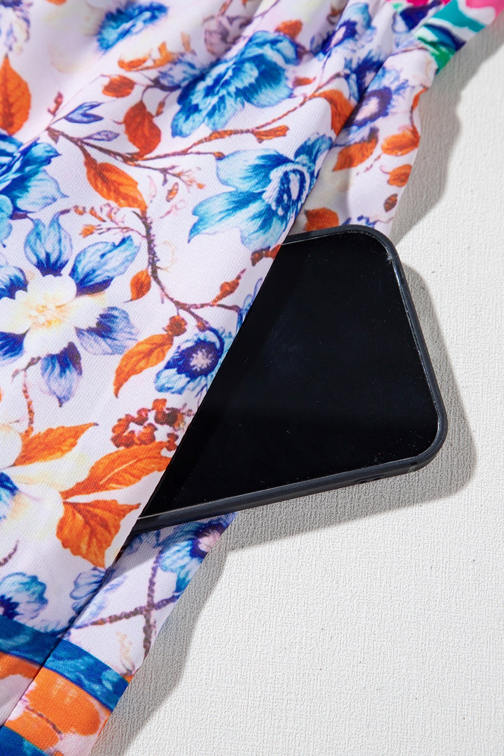 Mixed Floral Print Tie Neck Short Sleeve Dress.